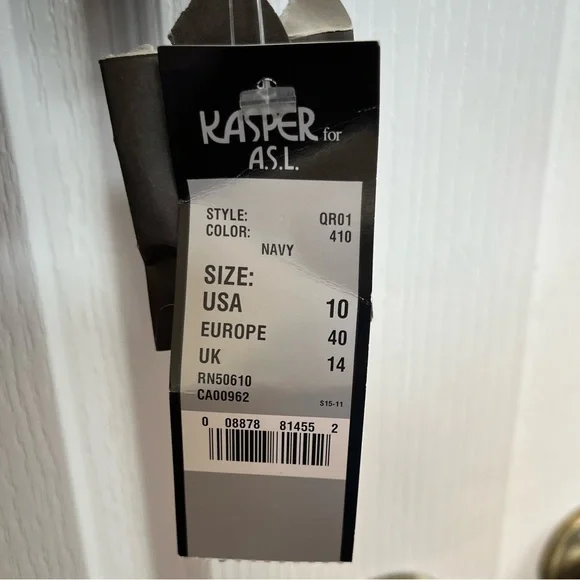 Kasper Women’s Navy Blue 2 Piece Suit Size 10 - Picture 7 of 7